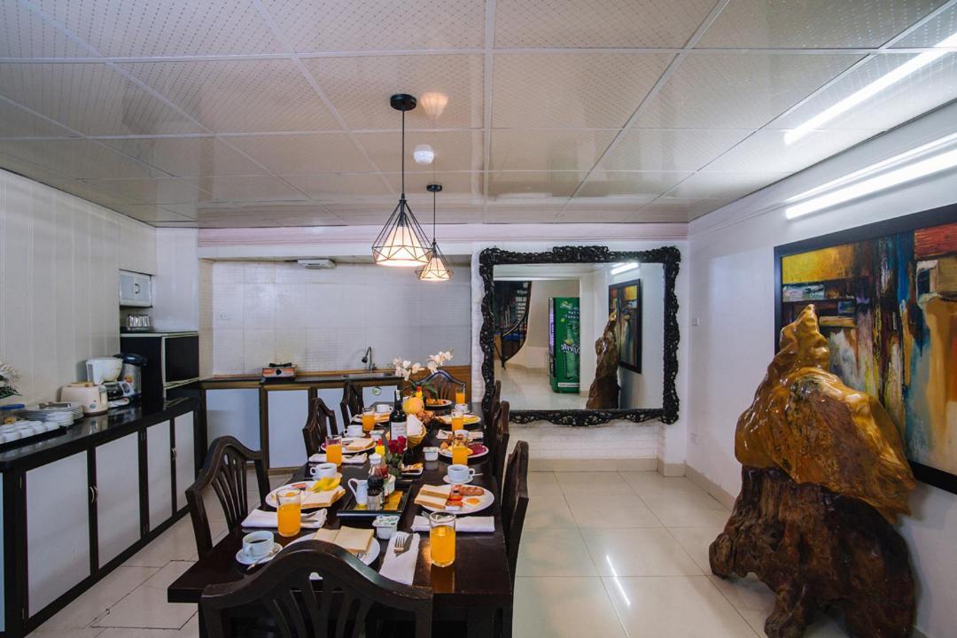 Joye Hotel Hanoi Exterior foto